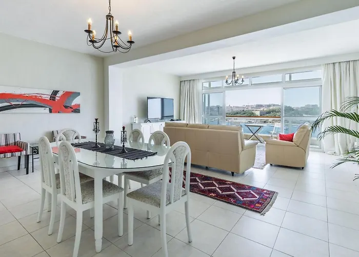 Apartamento Stunning - Seafront 3-bedroom 6th Floor *